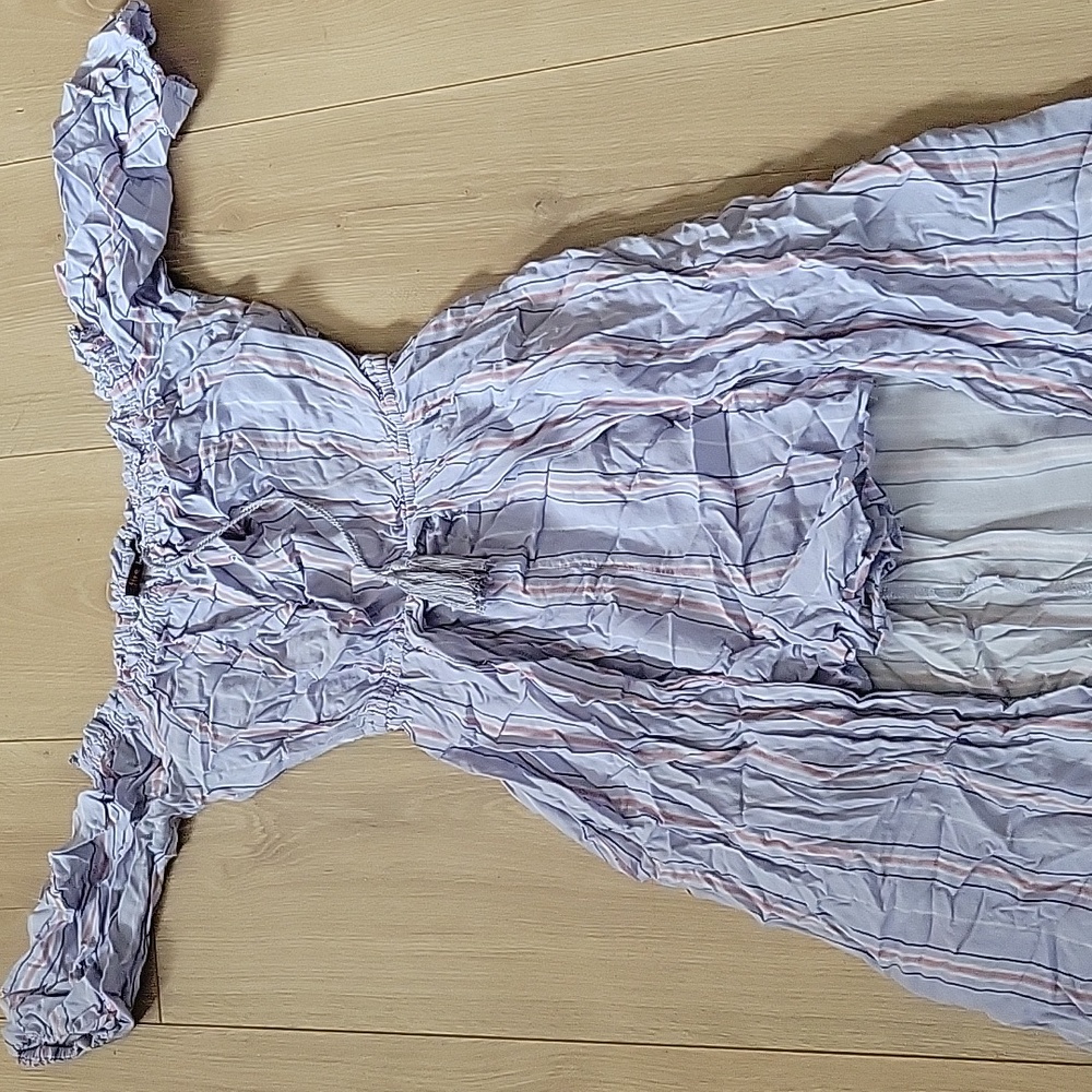 Small romper - Picture 3 of 3